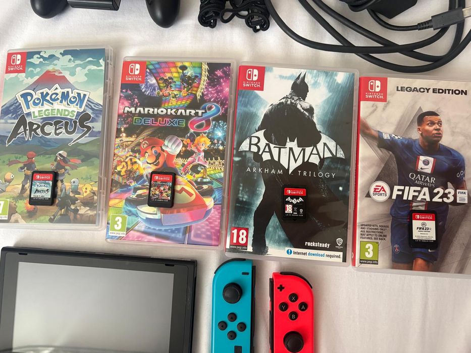 Nintendo Switch+ 4 jocuri originale