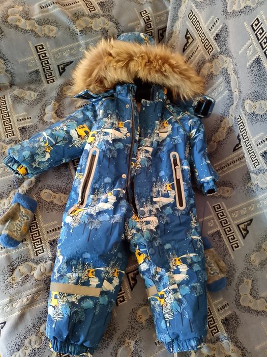 Продам детский комбинезон