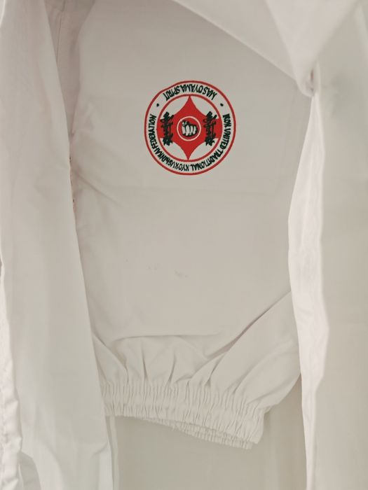 Gi (kimono) karate kyokushin NOU