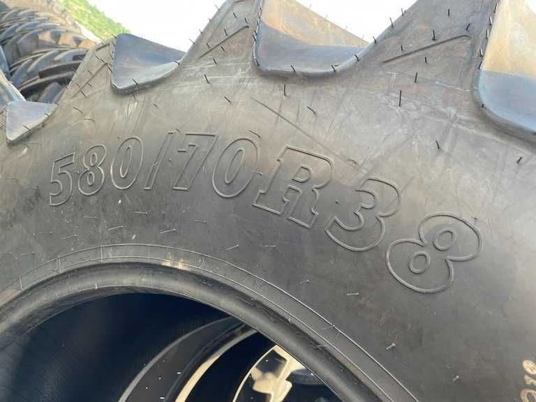 Radiale Cauciucuri noi de tractor 580/70R38 Anvelope BKT agrimax