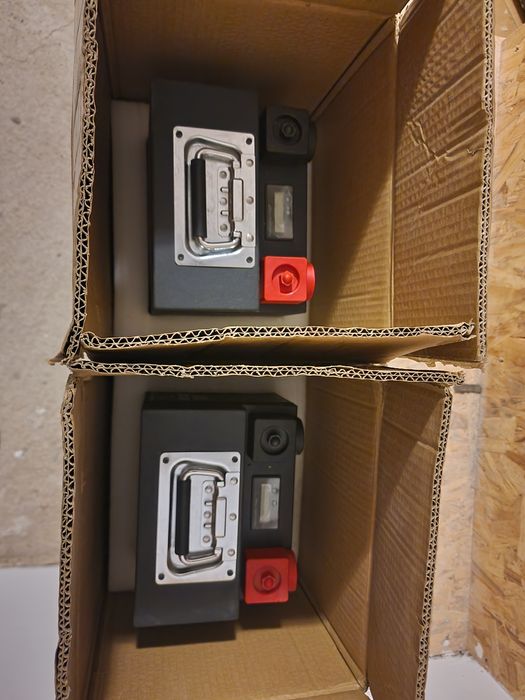 2 baterii LIFEPO4 12v 100AH