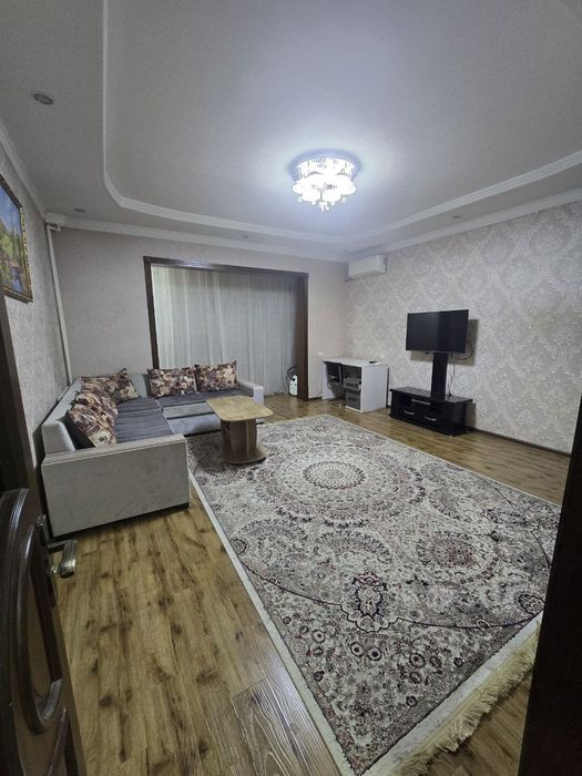 Себзар, Ц-17/18, Центр, Ганга 3/7/9 72 М²