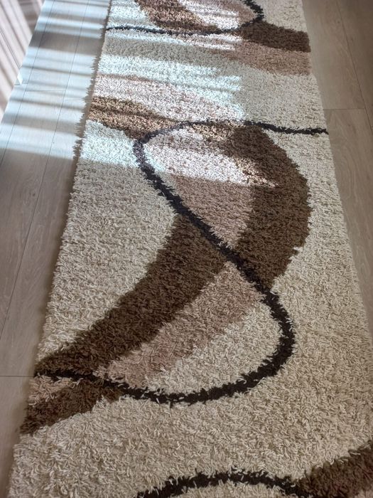 Covor saggy mai multe nuante