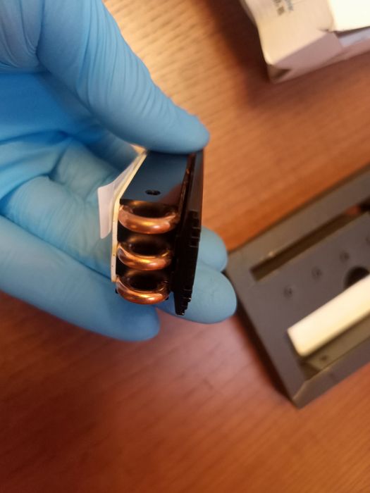 Продам массивный радиатор для SSD