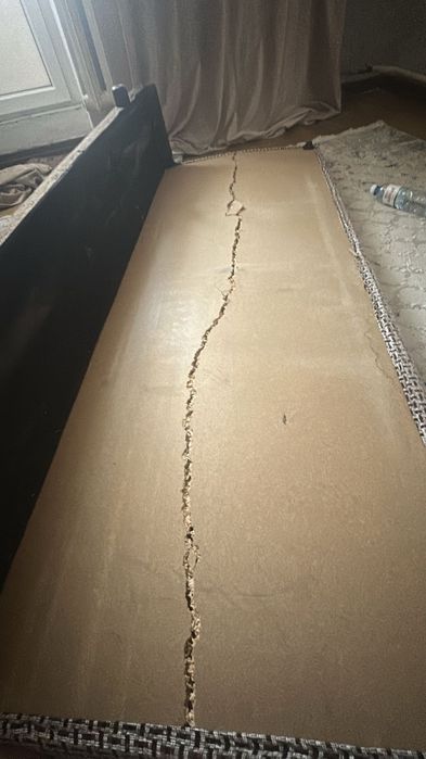 Отдам бесплатно диван