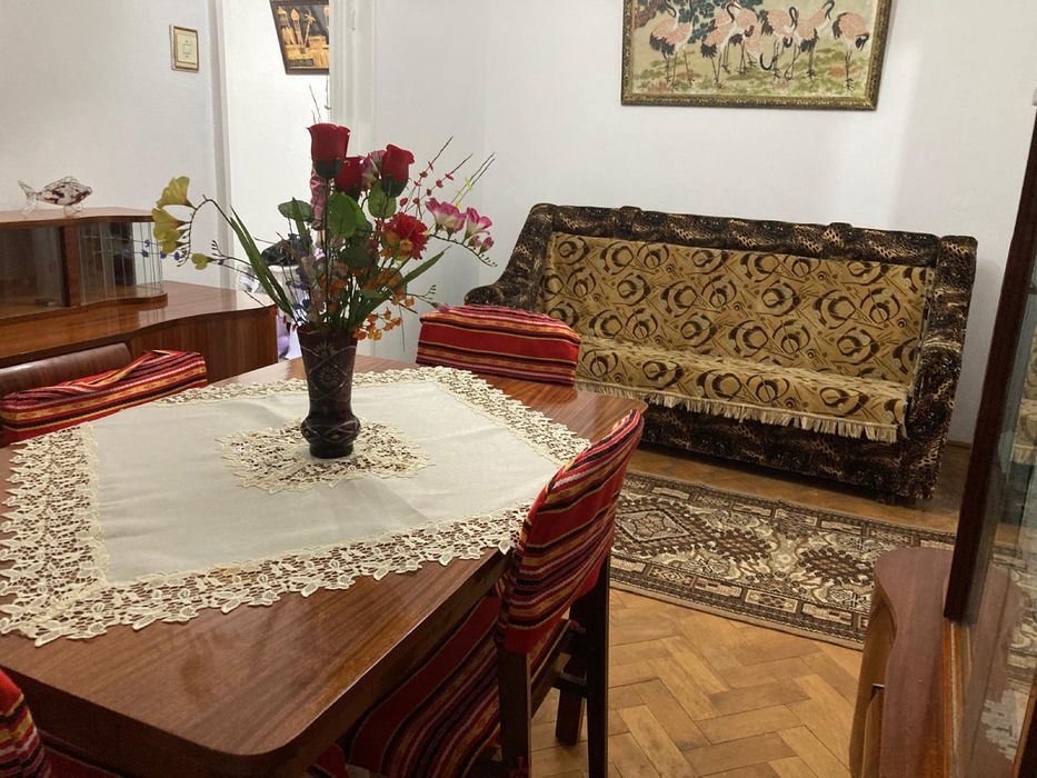 Inchiriez apartament 2 camere