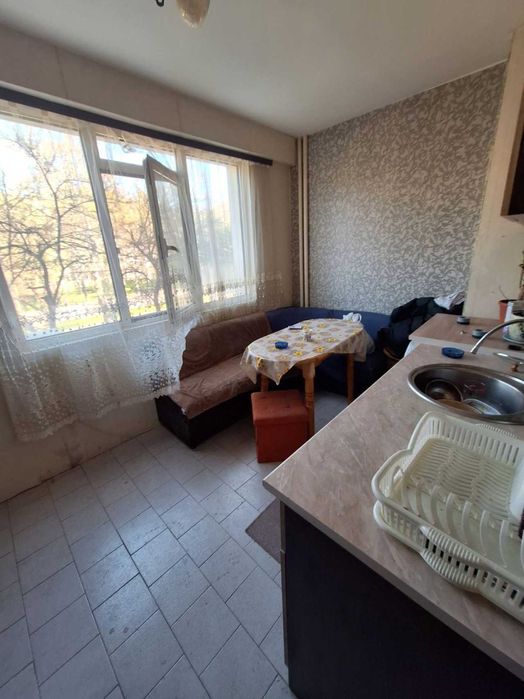 Продава се Двустаен апартамент в Пловдив, Кършияка - 65 кв.м за 1454 €/кв.м - Снимка #3