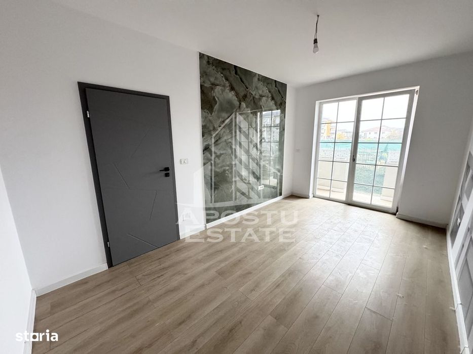 Apartament cu 2 camere decomandat si gradina de 35 mp la asfalt Giroc — fotografia 3
