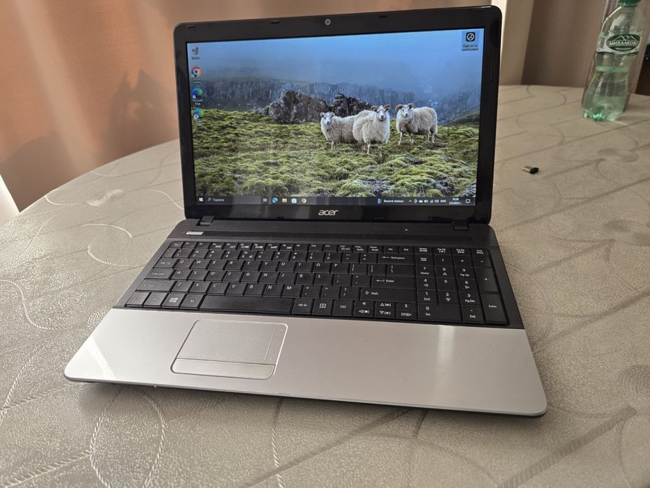 Acer Aspire E3-111