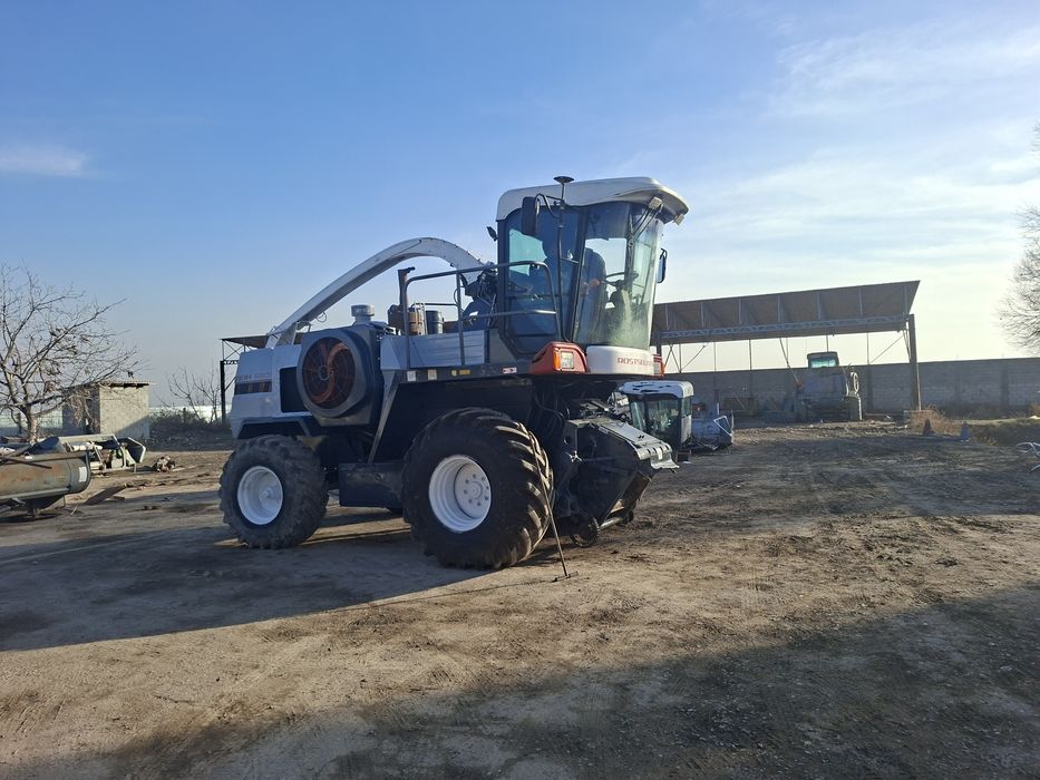 Комбайн Дон 680 м