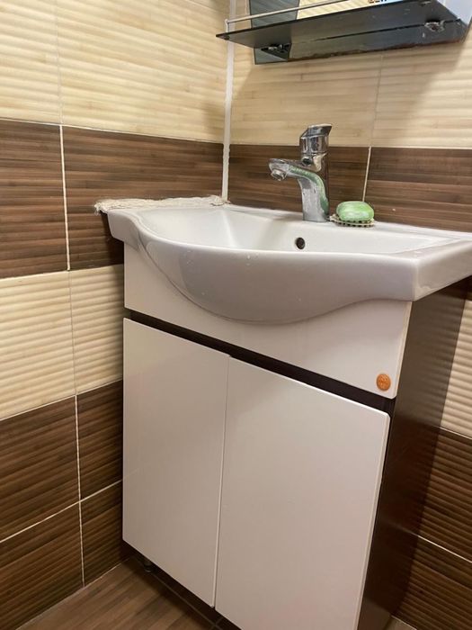 Раковина со шкафом