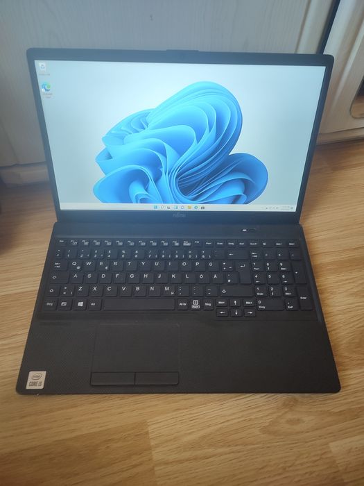 Laptop Fujitsu Siemens A3510 - i3-1005G1 Gen.10/ 8gb ddr4/ SSD/ Baterie 3h