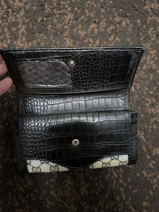 Geanta Gucci si portofel Gucci