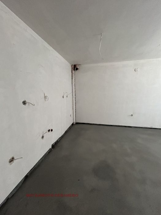 Продажба 2-стаен гр. Севлиево - гр. Севлиево 56m²