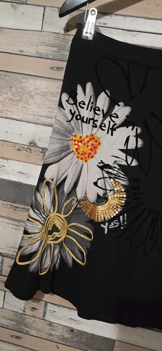 Desigual M/L-дамска пола (х-972)