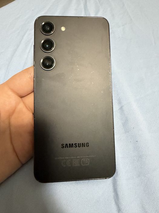 Продам Samsung s23