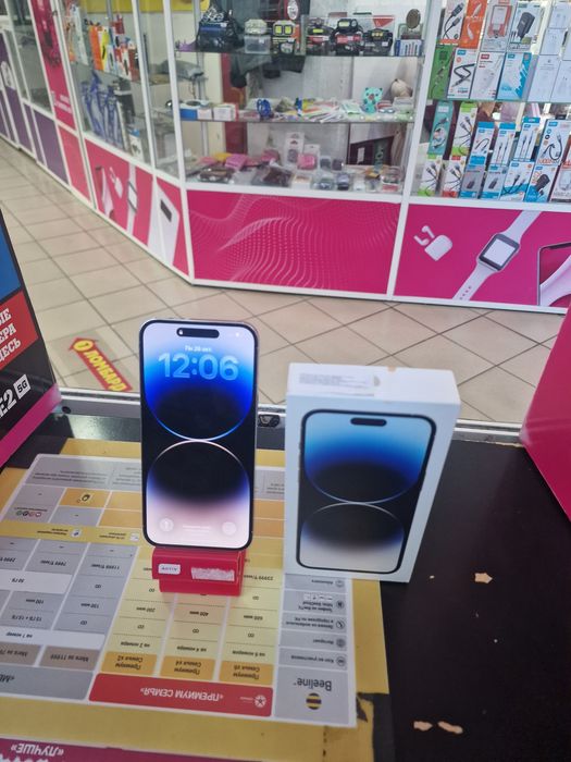 Продам айфон 14 про макс