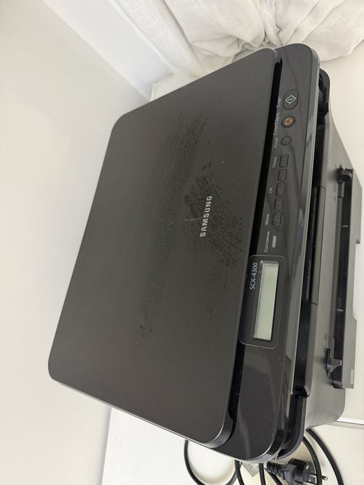 Продам принтер Samsung scx-4300