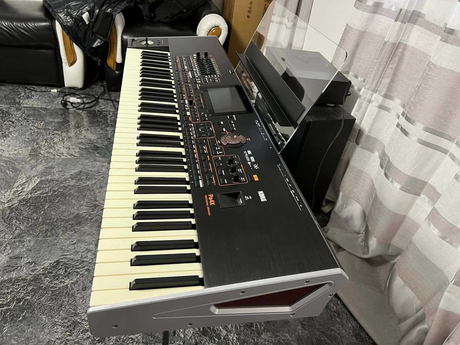 Korg Pa4X 76 international
