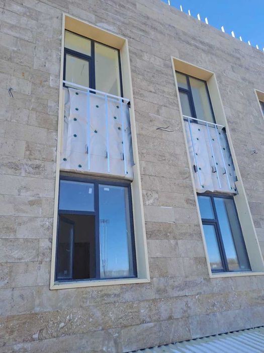 Камень, травертин для отделки фасада