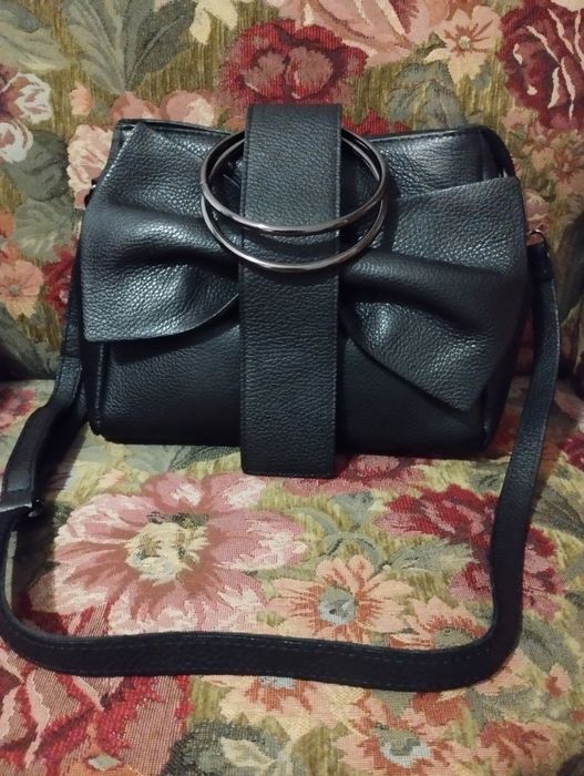 Елегантна дамска чанта