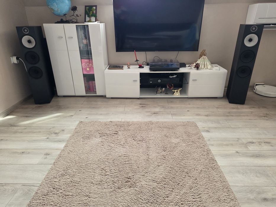 Bowers & Wilkins 603