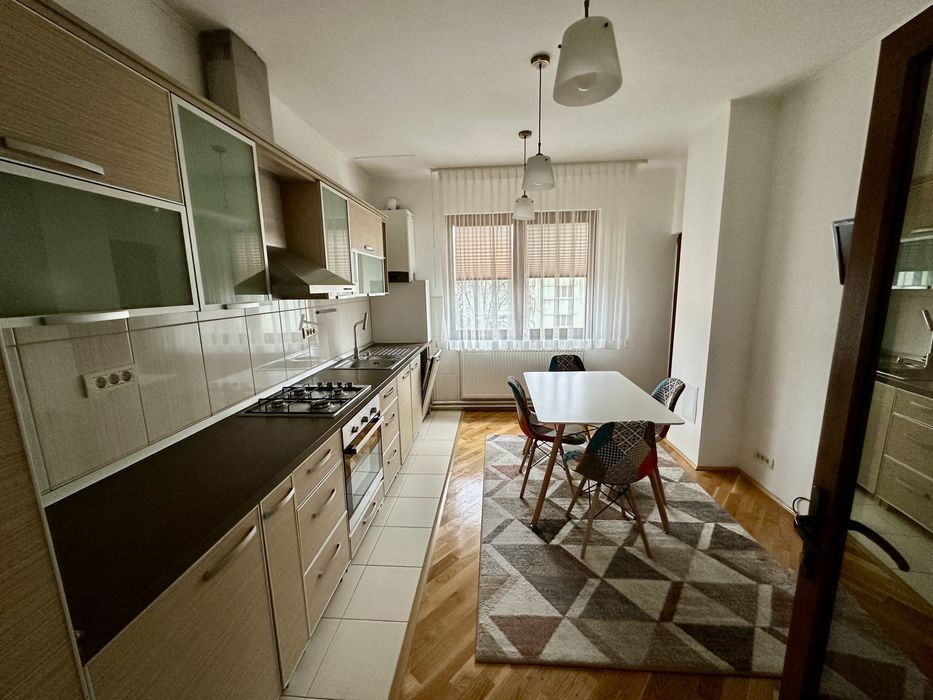 De vanzare apartament ultra modern