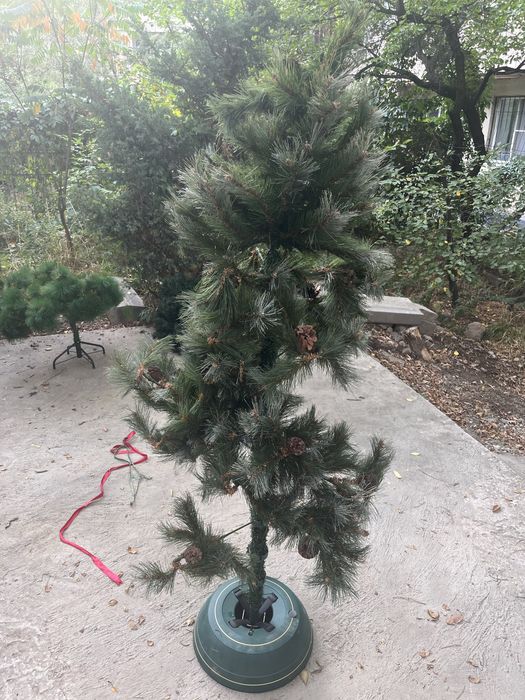 Елки искусственные