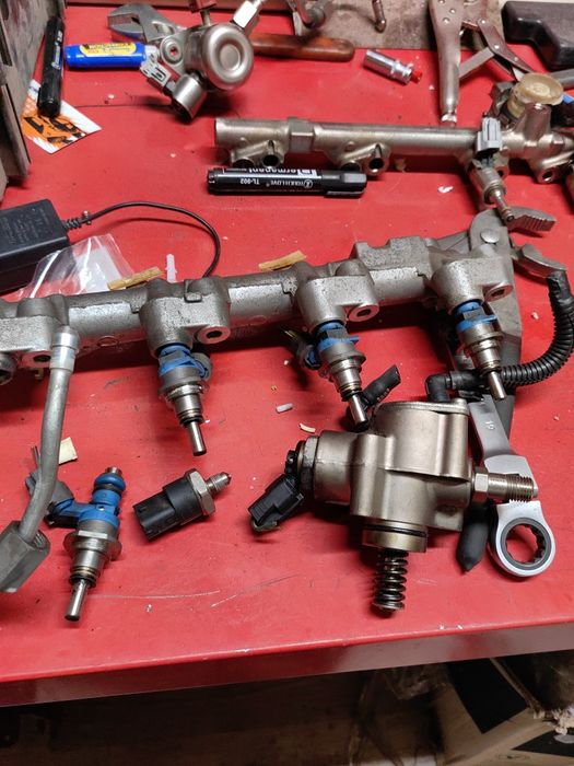 Форсунки тнвд датчик Мазда сх-7 привозные