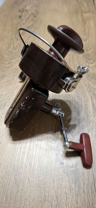 Риболовна макара Daiwa 7500
