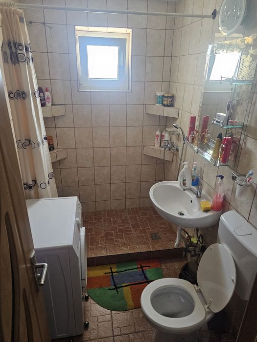 Proprietar închiriez garsoniera