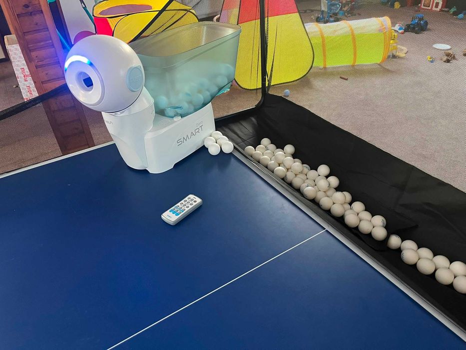 Robot Tenis de Masa Pusun Dora Smart Pro – NOU in cutie + Fileu Colector + 150 Mingi