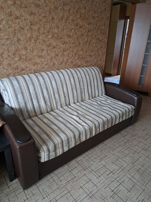 Продаю мягкий уголок