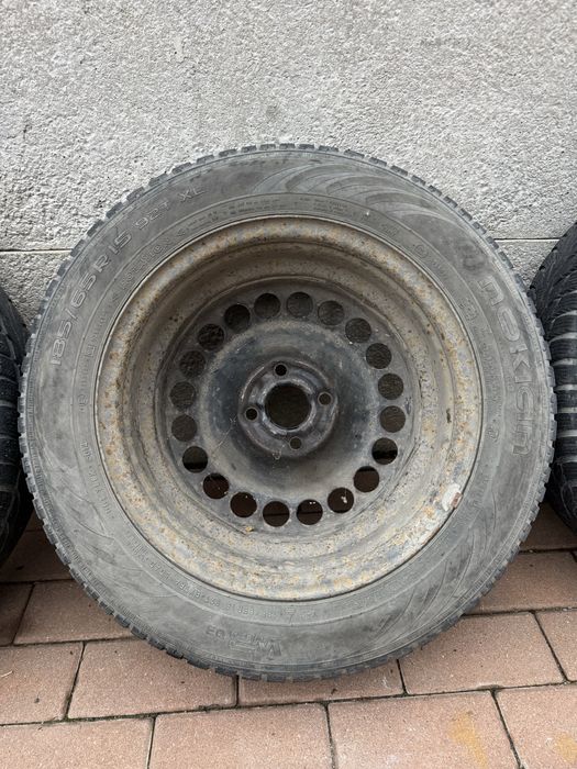 4 Roti 185/ 165 R15 cu pneuri M + S