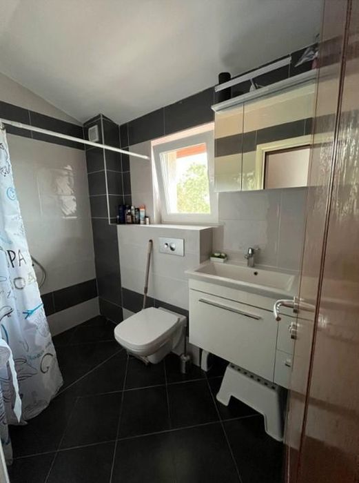 Дава се под наем Къща в Костинброд - 150 кв.м за 1350 € - Снимка #9