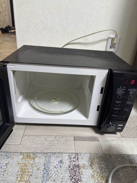 Микроволновка рабочая