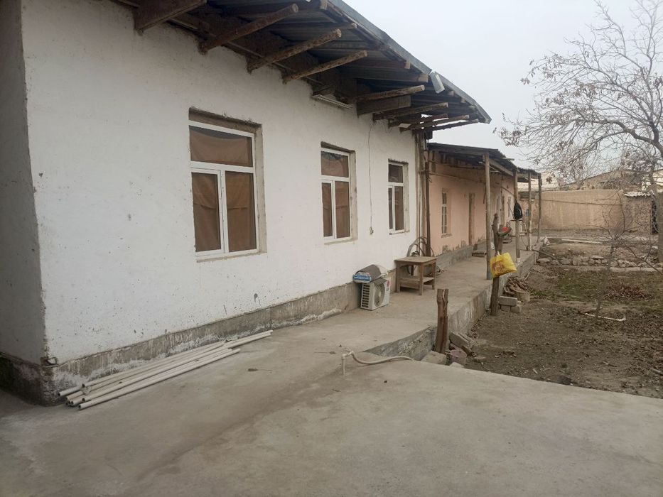 Ховли сотилади навоий Шахар вагзал