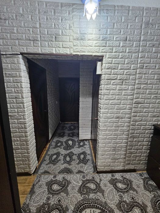 Срочно срочно сдаётся 2х комнатная квартира для семью