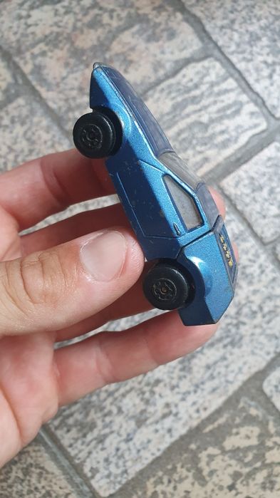 Българска количка Matchbox Midnight