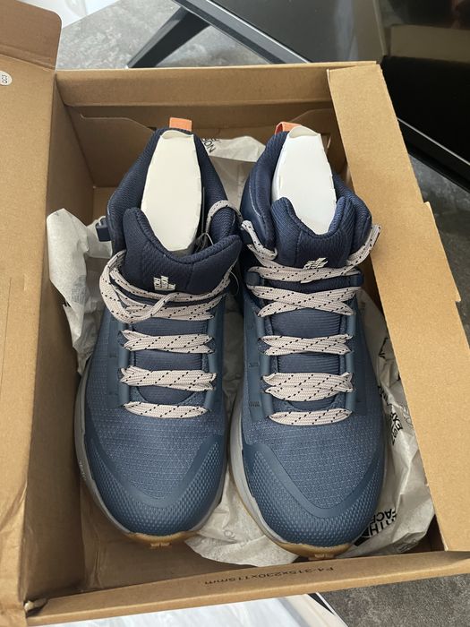 Обувки The  North face