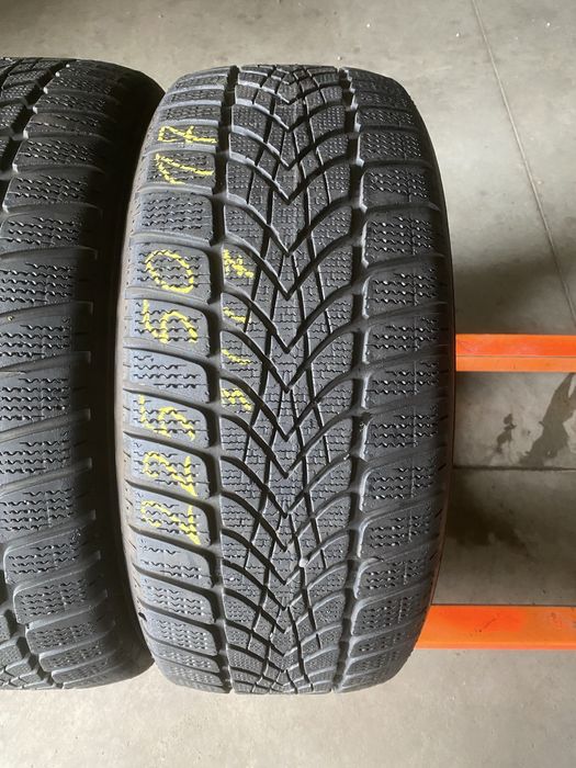 Anvelope iarna 225/50/17 Dunlop Winter Sport 4D 225 50 17 R17