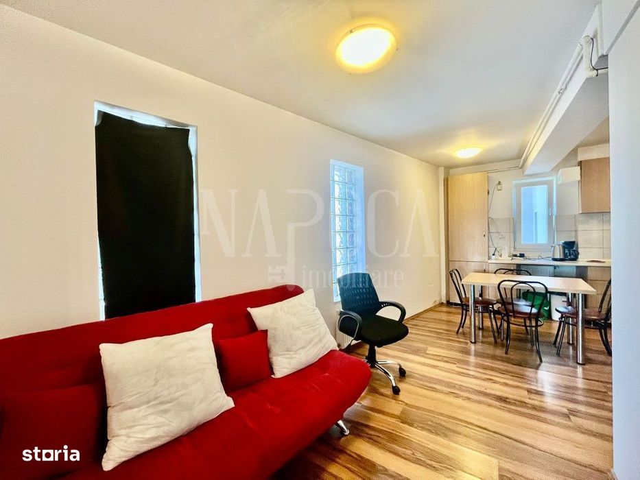 Apartament o camera de vanzare in Centru, Cluj Napoca