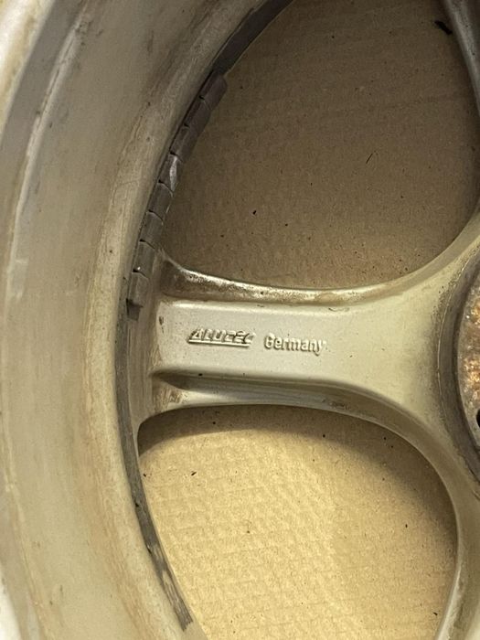 Джанти с гими 17 “  без кривини и заварки 5х112