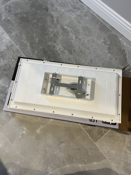 Lama panou Led cu telecomanda noua!