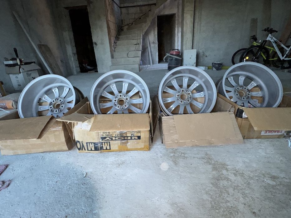 Vand jante aliaj bmw r18 originale 5x112