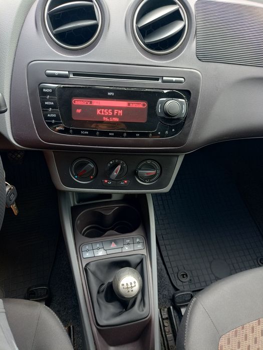 Seat Ibiza 2009 / 1.4 mpi / euro 4 / 86 cp / A.C / proprietar de noua