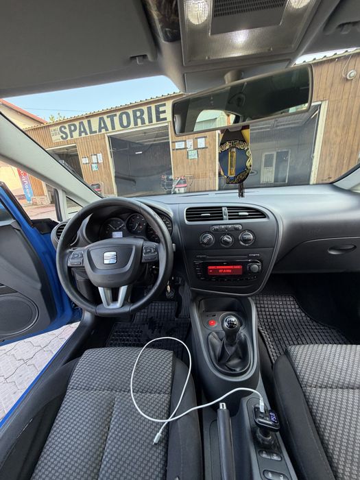 Seat leon 1.9tdi mai multe detali la telefon