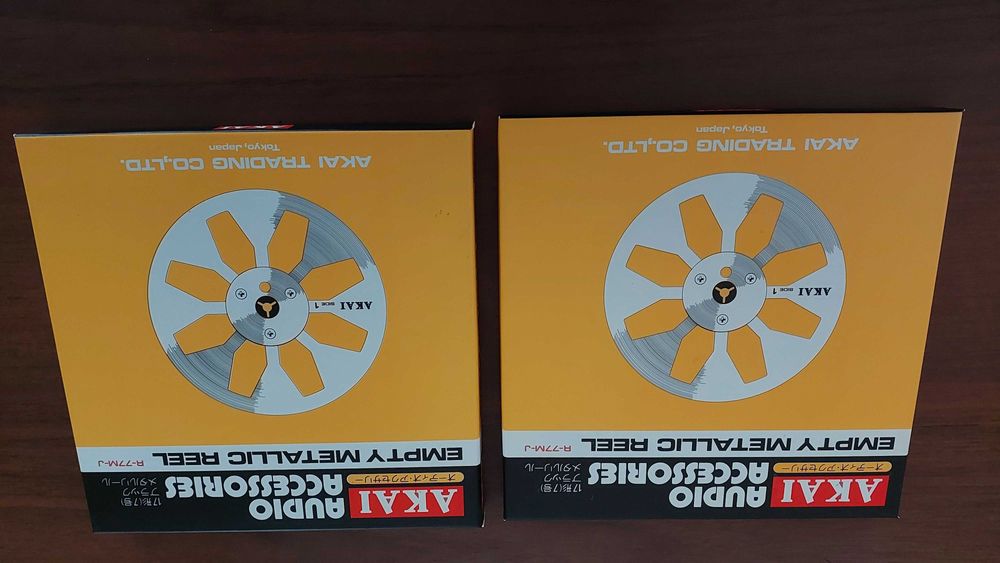 Кассеты  Maxell XL2  бобины  катушки Akai Ampex