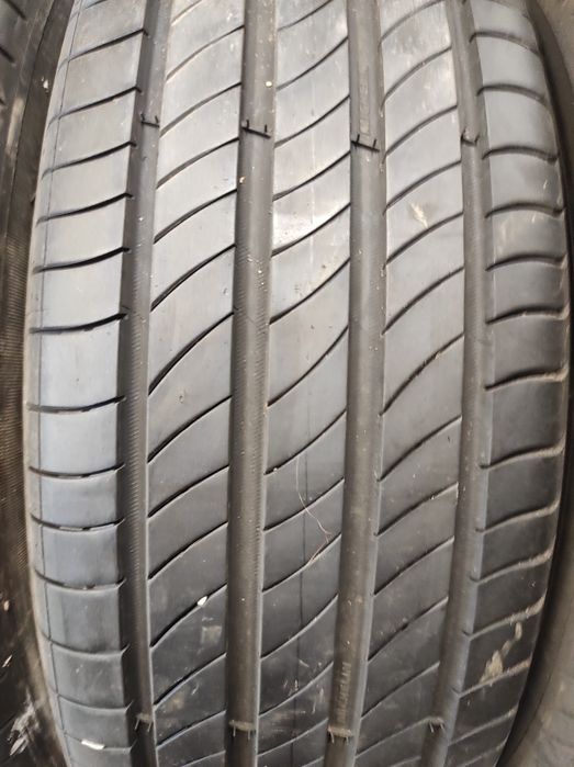 215/55/17 Michelin