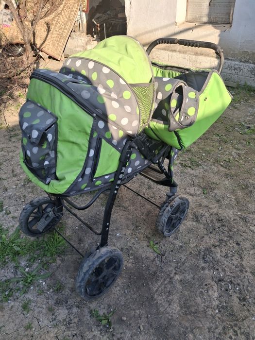Детский коляска.